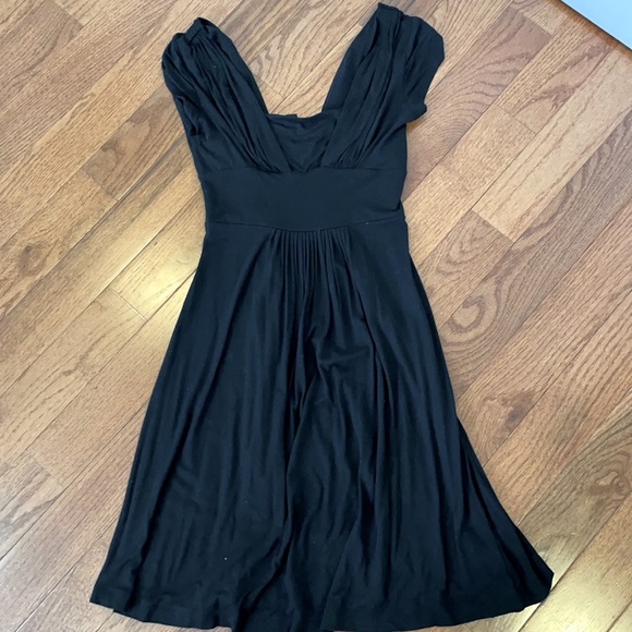 Banana Republic Dresses & Skirts - Banana Republic XS black stretchy dress